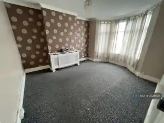 220B Riverdale Road, photo 3
