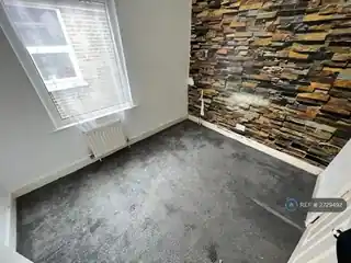 220B Riverdale Road, photo 2
