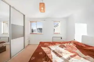 221 Magpie Close, photo 3