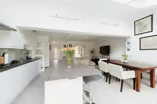 222 Nelson Road, photo 3