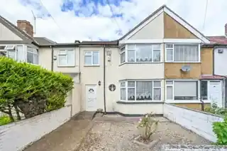 223 Hounslow Road, photo 2