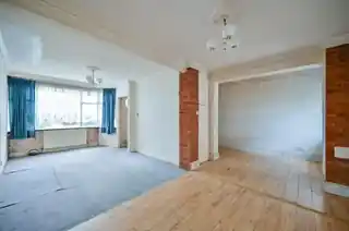 223 Hounslow Road, photo 4