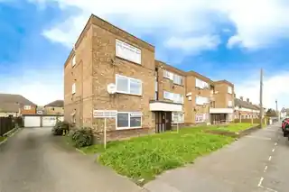 224A Rush Green Road, photo 2