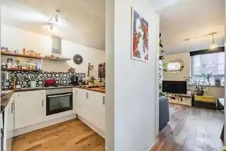 228 Pomeroy Street, photo 3