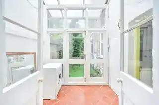 229 Twickenham Road, photo 3