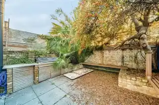 23 Baxendale Street, photo 3