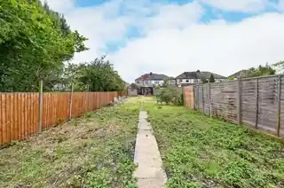 23 Beverley Road, photo 2