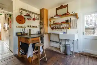 23 Birkbeck Road, photo 4