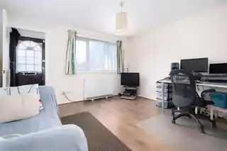 23 Boltons Lane, photo 2