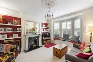 23 Casewick Road, photo 2