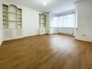 23 Elmwood Avenue, photo 2
