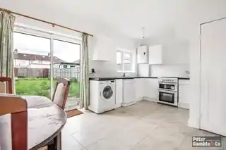 23 Fairfield Drive, photo 2