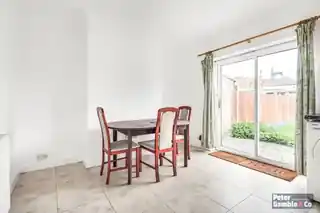 23 Fairfield Drive, photo 4