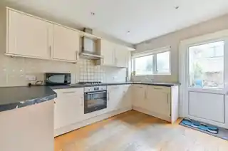 23 Faraday Road, photo 4