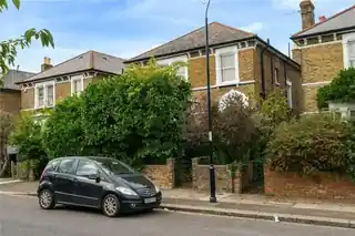 23 Garlies Road, photo 3