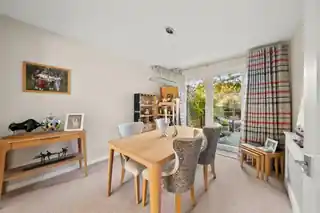 23 Gordon Road, photo 4