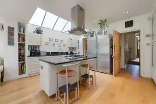 23 Grenville Road, photo 4