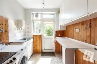 23 Hill Grove, photo 2