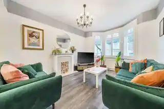 23 Holly Hill Road, photo 2