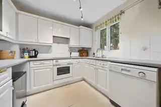 23 Homeland Drive, photo 2