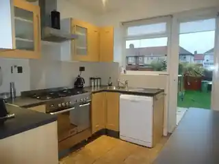 23 Hyde Way, photo 3