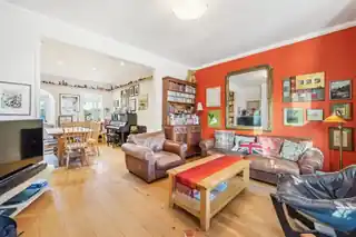 23 Kingsley Avenue, photo 2