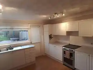 23 Nicholas Road, photo 3