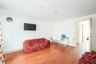 23 Norwich Crescent, photo 2