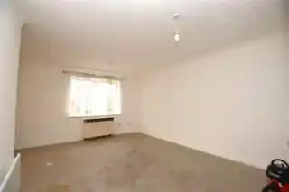 23 Overton Drive, photo 3