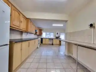 23 Sisley Road, photo 3