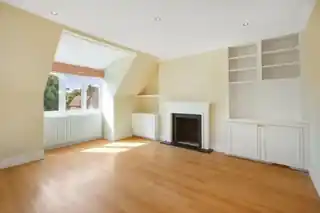 23 Thirlmere Road, photo 2