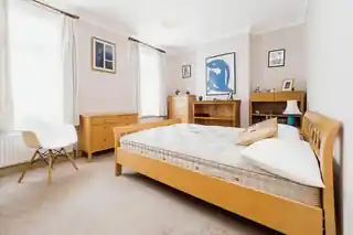 23 Torrens Road, photo 3