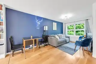 23 Wycherley Close, photo 2