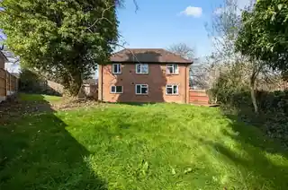 231 Swakeleys Road, photo 4