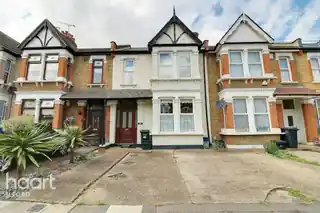 235 Coventry Road, photo 2