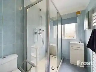 236 High Street, photo 4
