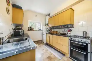 24 Bicester Road, photo 4