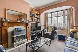 24 Buckingham Road, photo 3