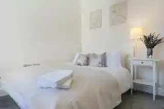 24 Collingwood Road, photo 4