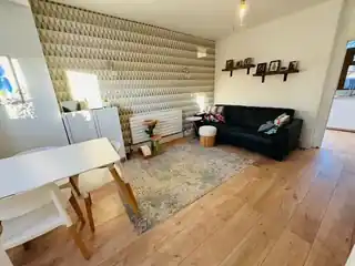 24 Coote Road, photo 3