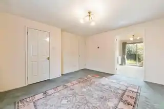 24 Eindhoven Close, photo 2