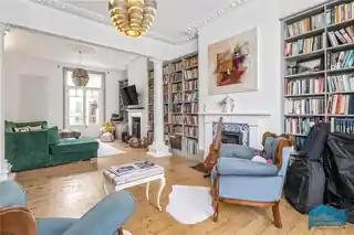 24 Elm Park Road, photo 3