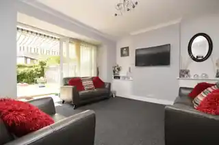 24 Elsiemaud Road, photo 2