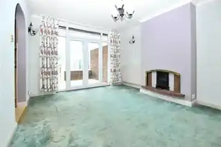 24 Eskdale Road, photo 2