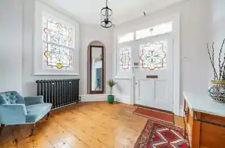 24 Fitzjohn Avenue, photo 4