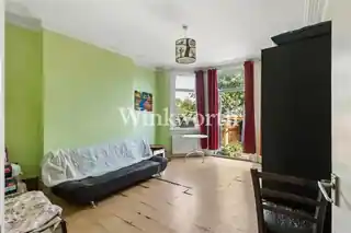 24 Grovelands Road, photo 4