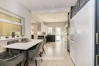 24 Henley Road, photo 4