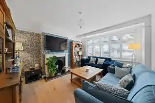 24 Highview Avenue, photo 3