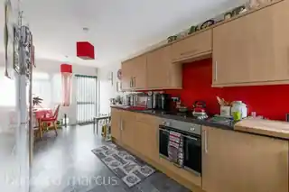 24 Lindbergh Road, photo 3