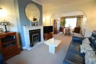 24 Norbury Gardens, photo 4